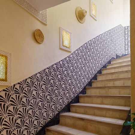 Riad 4 Chambres - Piscine & Petit Dejeuner Gratuit - Wifi Fibre Optique Marrákes Kültér fotó