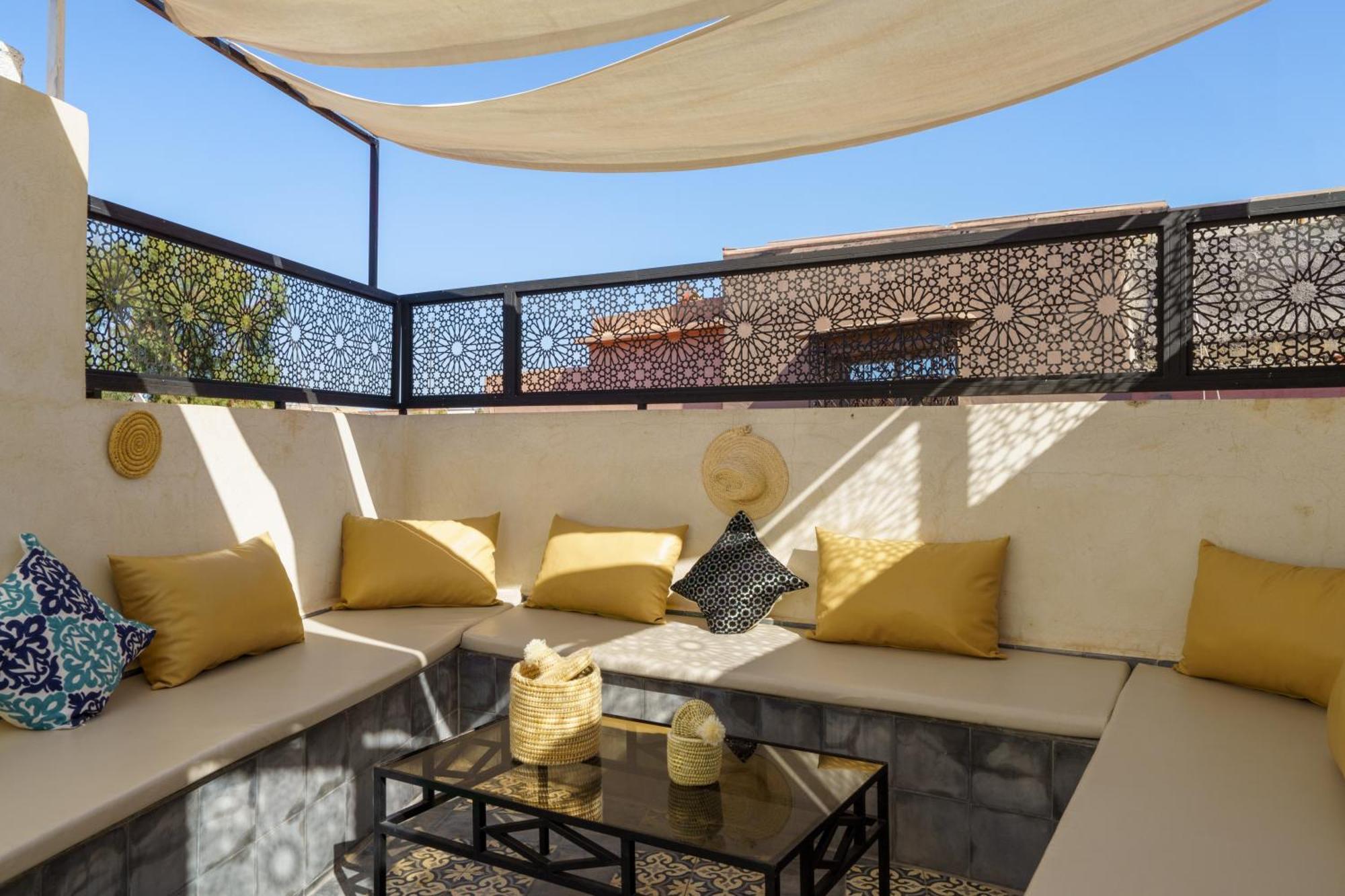 Riad 4 Chambres - Piscine & Petit Dejeuner Gratuit - Wifi Fibre Optique Marrákes Kültér fotó