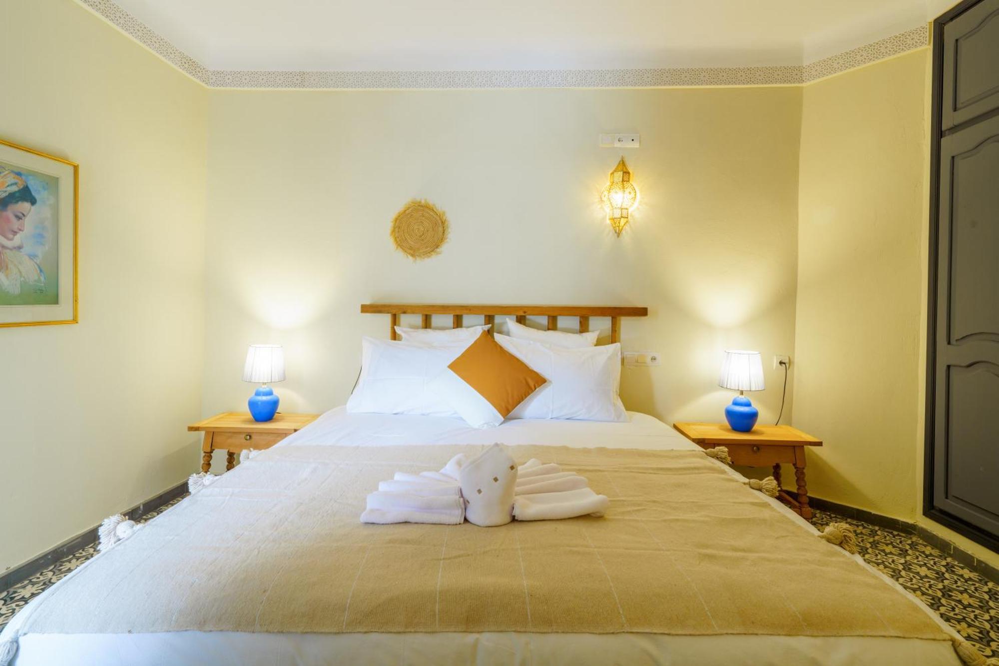 Riad 4 Chambres - Piscine & Petit Dejeuner Gratuit - Wifi Fibre Optique Marrákes Kültér fotó