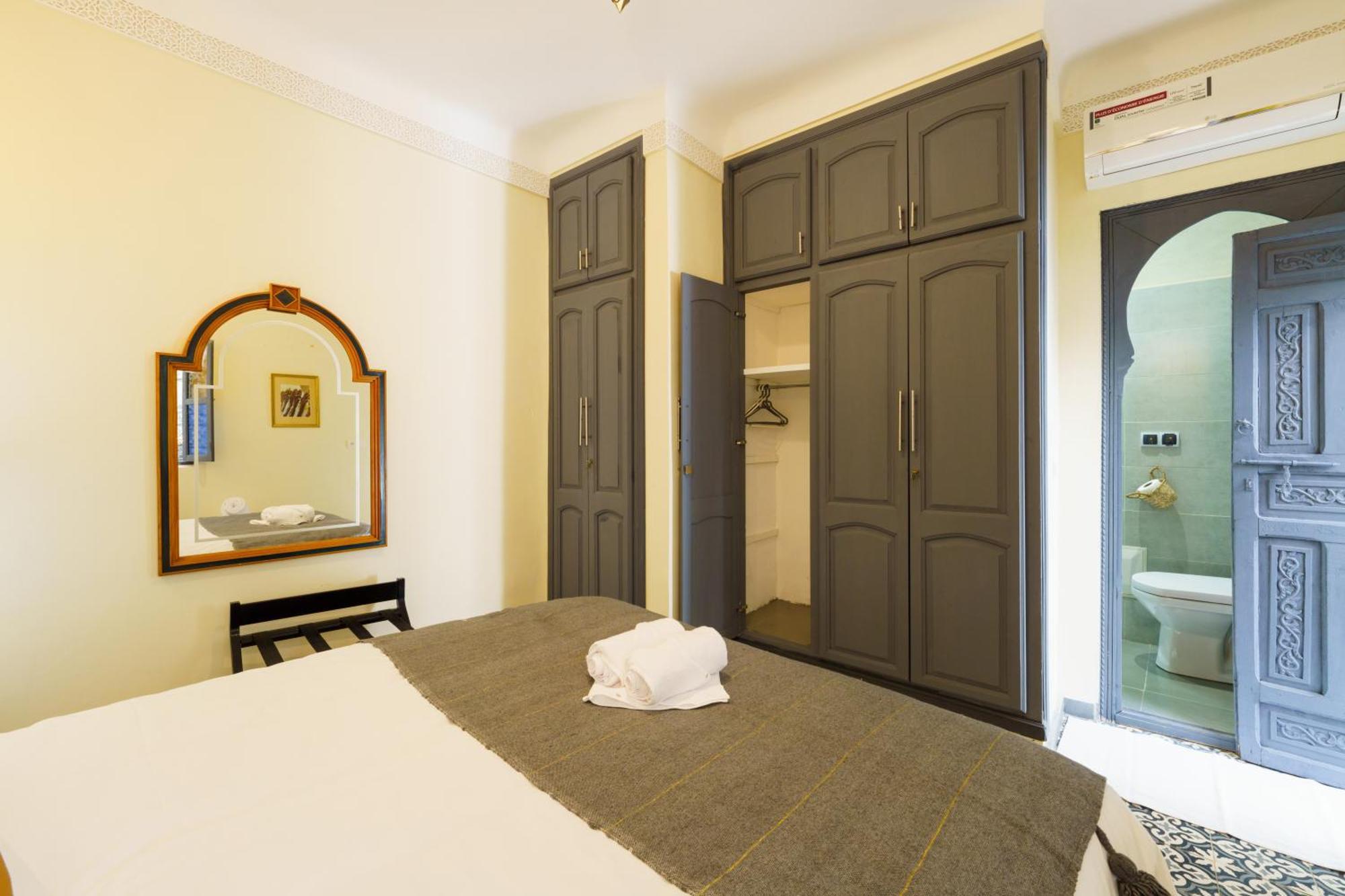 Riad 4 Chambres - Piscine & Petit Dejeuner Gratuit - Wifi Fibre Optique Marrákes Kültér fotó