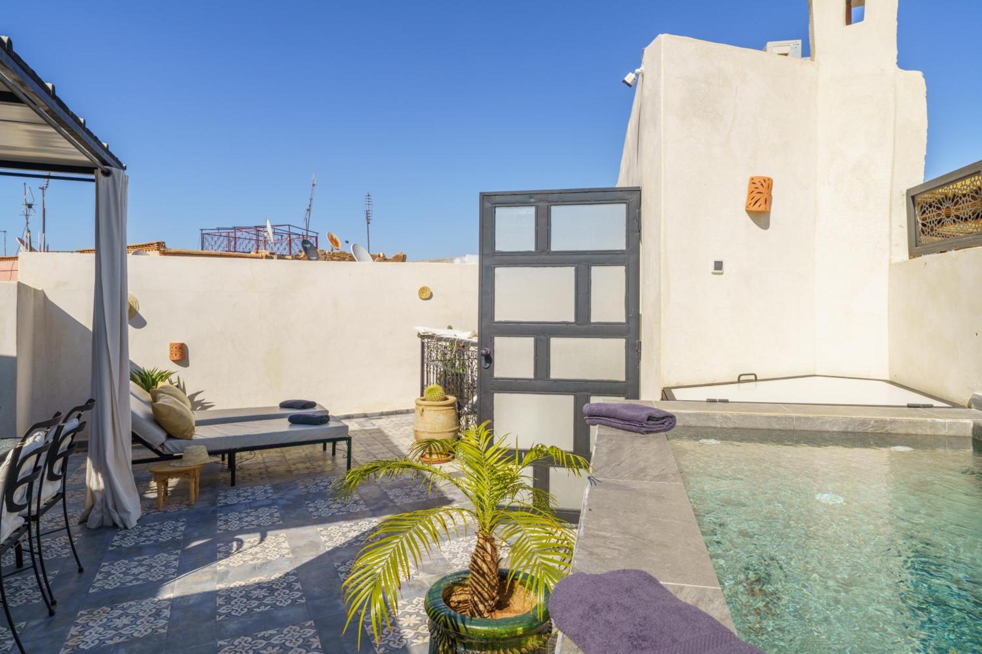 Riad 4 Chambres - Piscine & Petit Dejeuner Gratuit - Wifi Fibre Optique Marrákes Kültér fotó